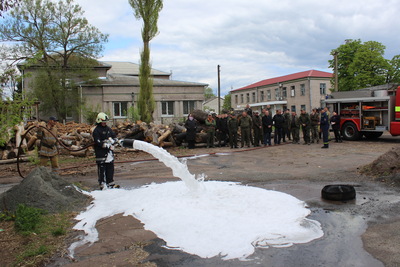 Практичне навчання членів добровільної пожежної дружини Народицької ТГ 1
